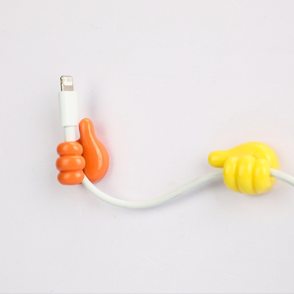Adhesive wall cord holders 🧡💛 - Picture 1 of 2